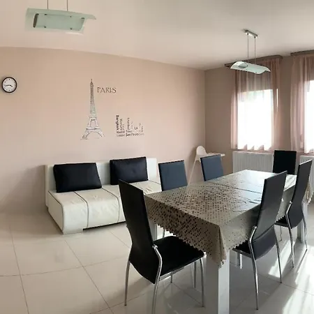 Aparthotel Liviapartman Lelle *