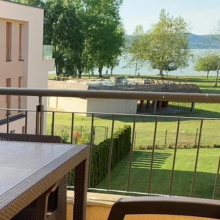Liviapartman Lelle Aparthotel *